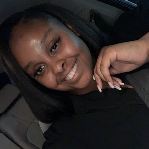 Meet your Posher, Darreshia